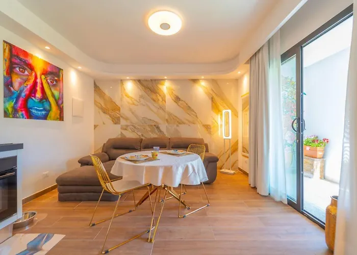 La Maison Doree * Olbia