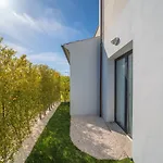 Lägenhet La Maison Doree Olbia