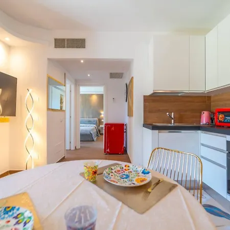 La Maison Doree Apartment Olbia